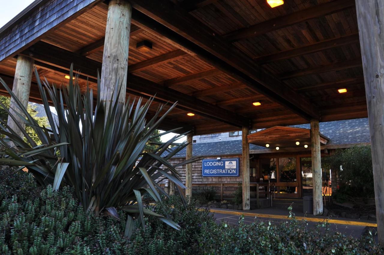 Embarcadero Resort Newport Buitenkant foto